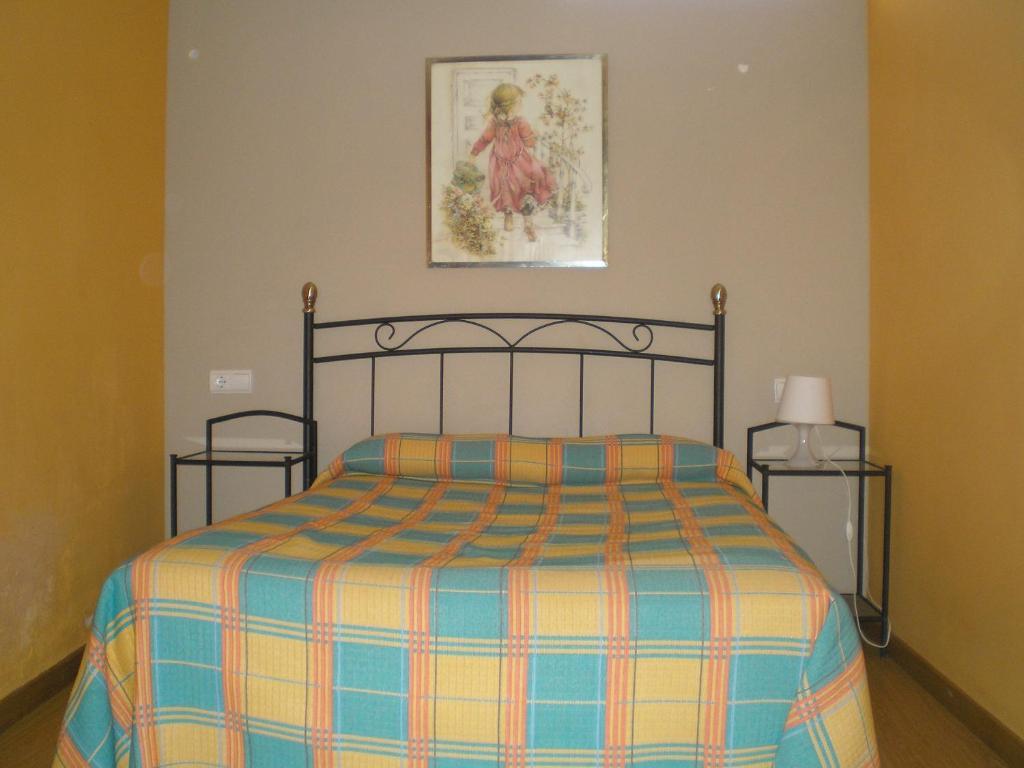 Apartamentos Turisticos Reyes Catolicos Zaragoza Kamer foto